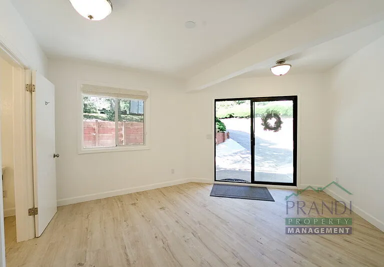 137 Maestro Rd — Photo 6