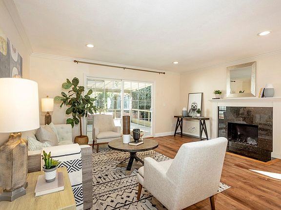 5th image of 10165 Westonhill Dr