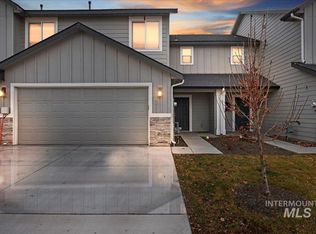 961 W Apple Pine St, Meridian, ID 83646