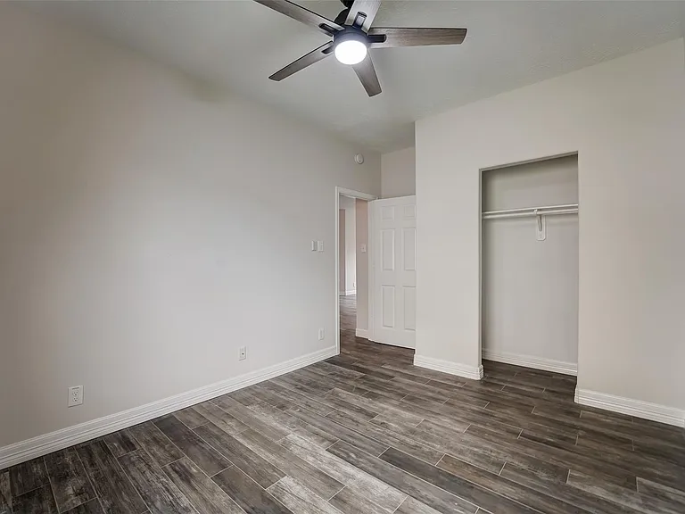 315 Apache Field Ln — Photo 17
