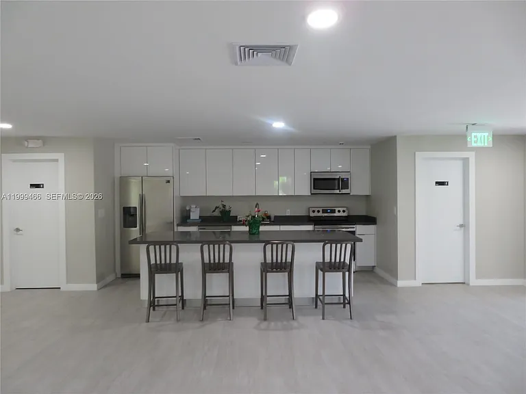 8075 SW 107th Ave #305 — Photo 11