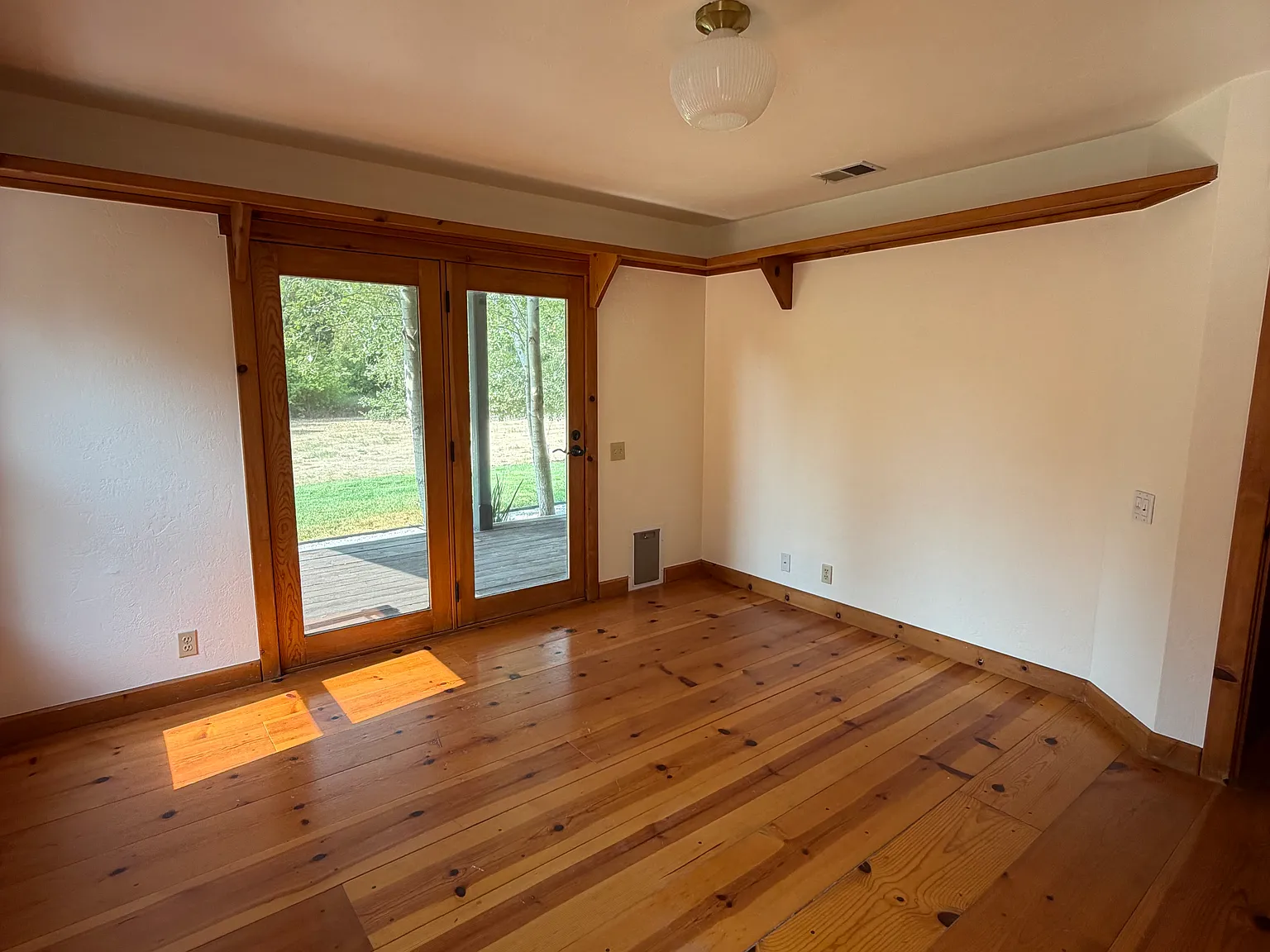 3 bed, $3,500 — Photo 4