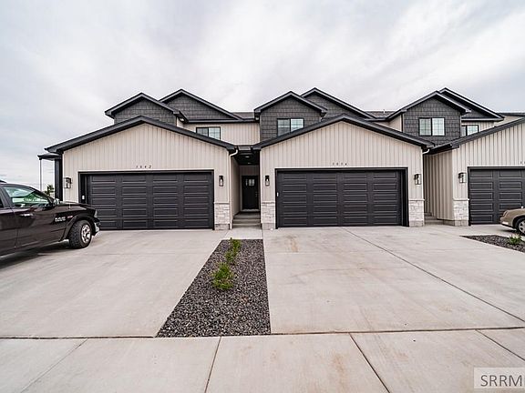 3rd image of 3034 Kalani Ct