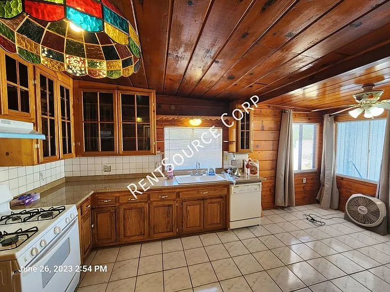 4842 W Avenue M4 — Photo 6
