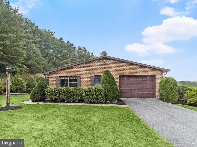 2177 Manchester Rd — Photo 38