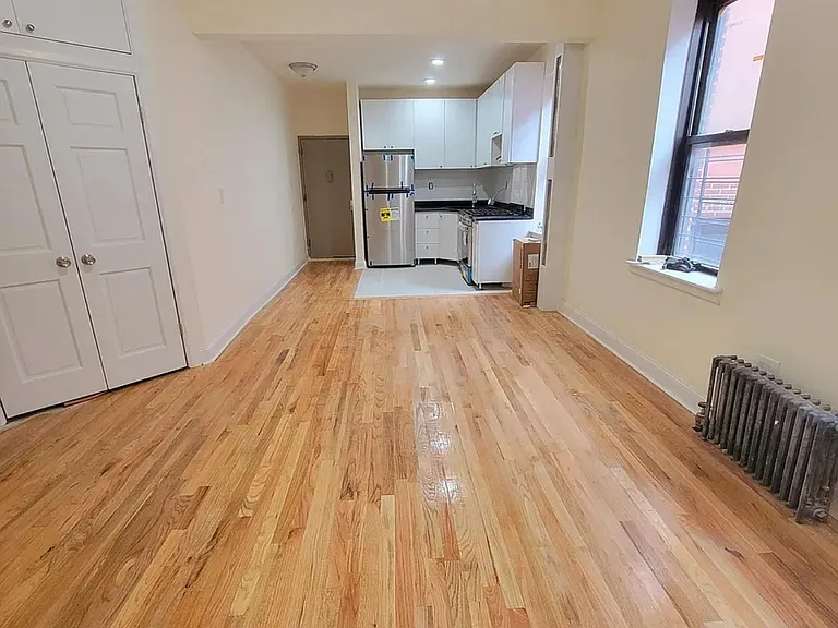 132-17 Maple Ave #C404 — Photo 8