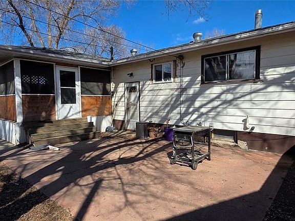 3rd image of 259 Duncan ROAD