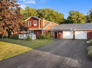 9409 Lombard Rd, Ripley, NY 14775