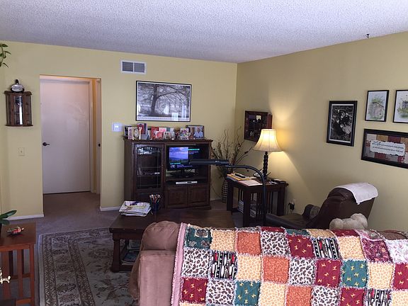 5th image of 7179 Village 7