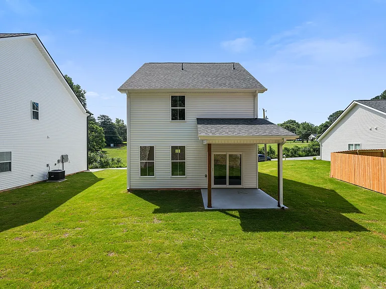 738 S Bomar Ave — Photo 25