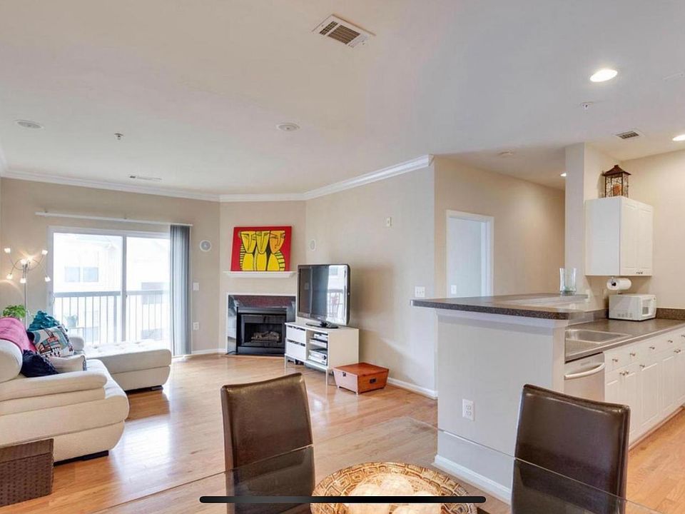 1st image of 11329 Aristotle Dr APT 411