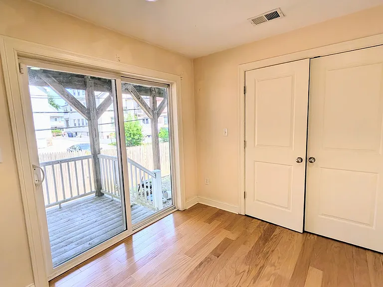 11 Sparhawk St #2 — Photo 9