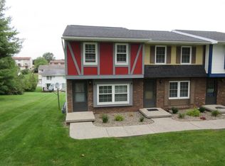 628 Peachview Ln, Duncansville, PA 16635