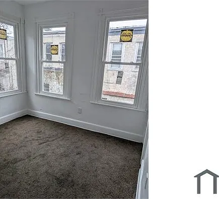 2411 N Hollywood St — Photo 13