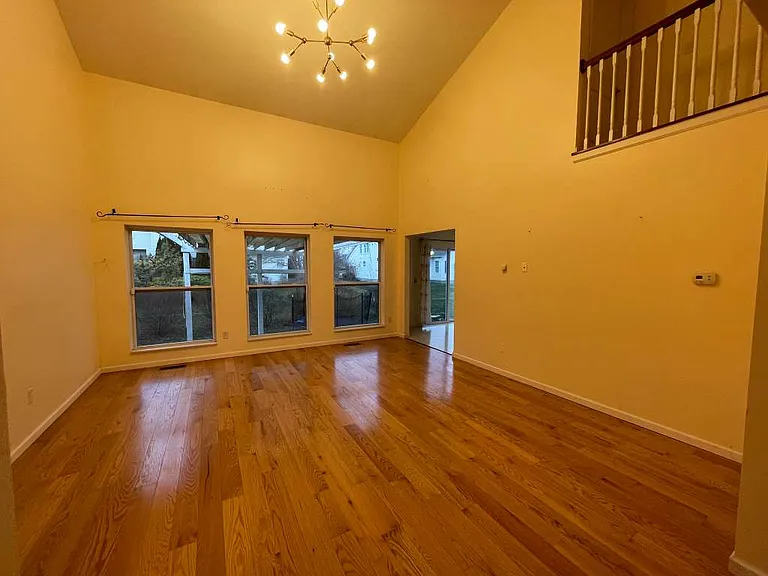 6170 Ravenhill Rd — Photo 10