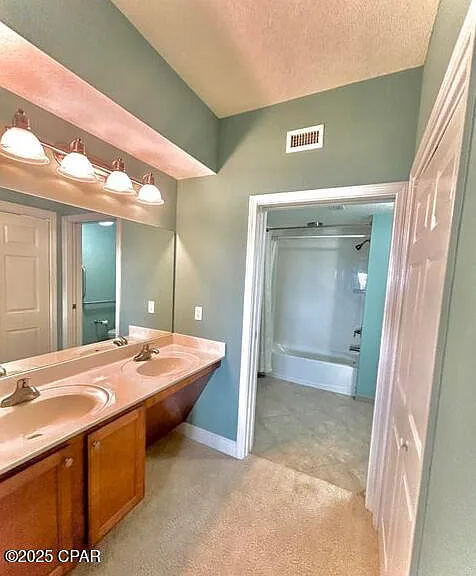 2400 Grandiflora Blvd #606 — Photo 15