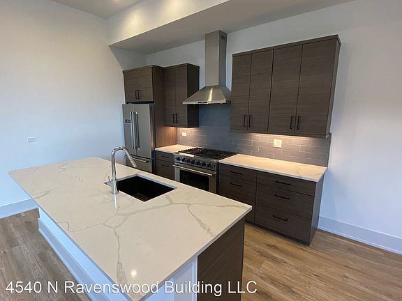 2nd image of 4540 N Ravenswood Ave #10986091