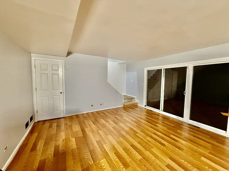 1530 Apple Grove Ln — Photo 7