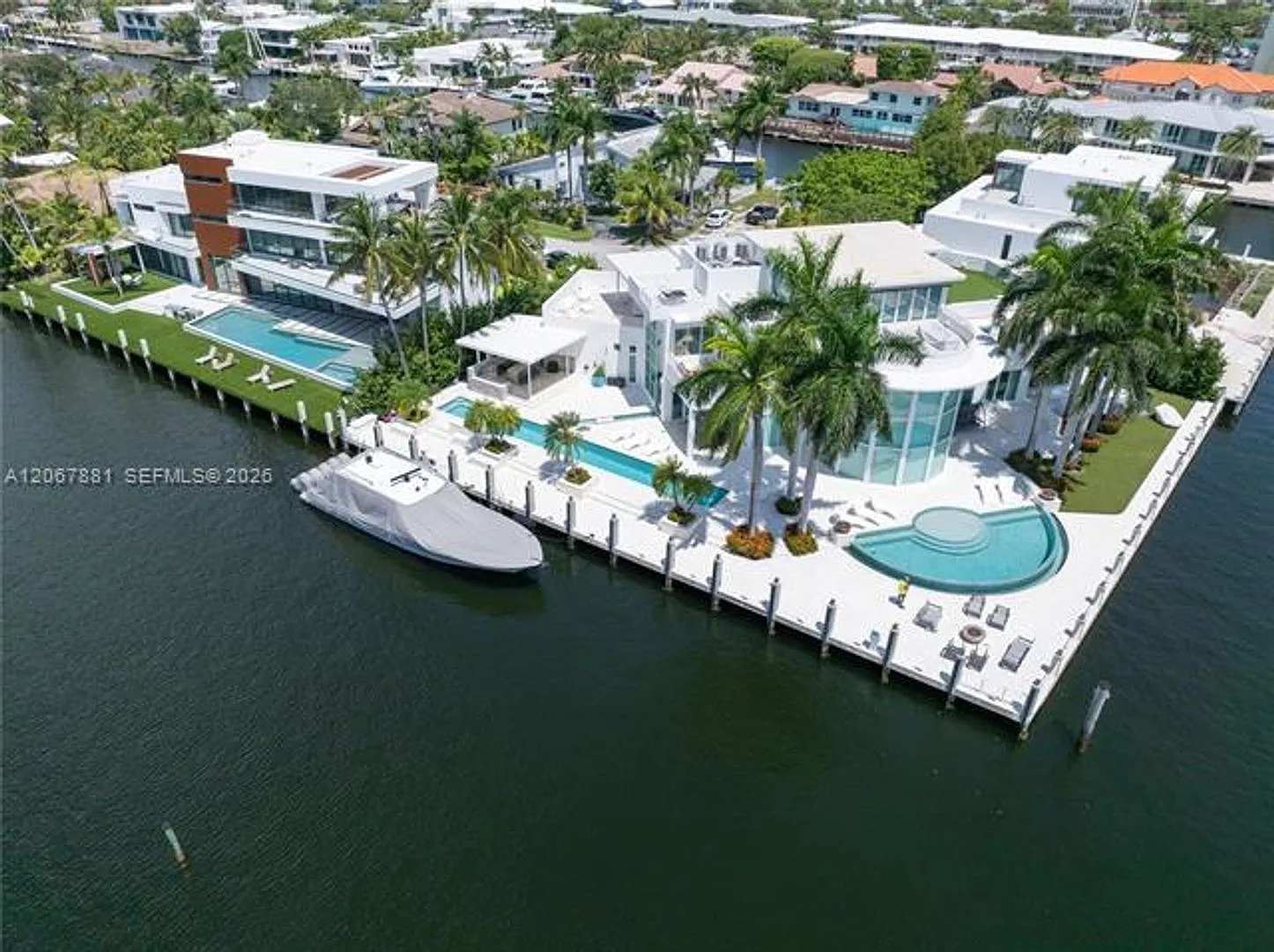 2890 NE 28th St # 2890, Fort Lauderdale, FL 33306 — Photo 2