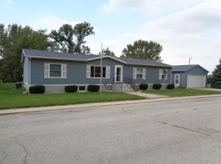 3003 E View Cir, Missouri Valley, IA 51555
