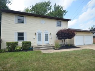 3340 & 3342 Lloyd St, Cuyahoga Falls, OH 44221