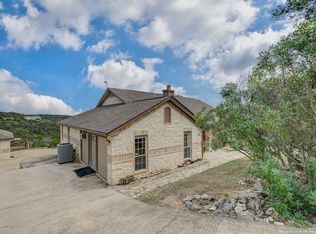 189 County Road 2750, Mico, TX 78056