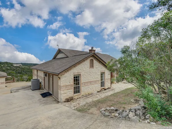 189 COUNTY ROAD 2750, Mico, TX 78056