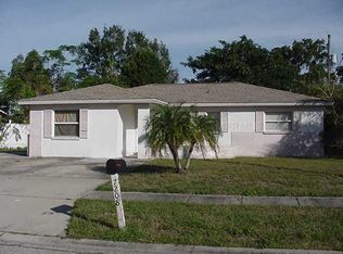 7208 Reindeer Rd, Tampa, FL 33619