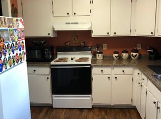 1067 Ridge Dr, Killen, AL 35645