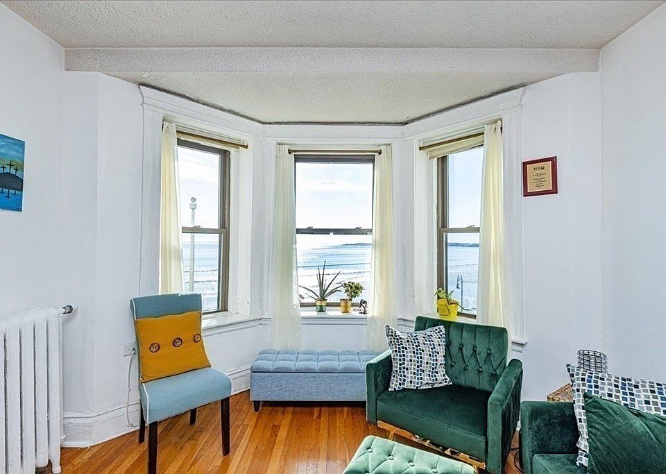 1st image of 285 Lynn Shore Dr APT 301
