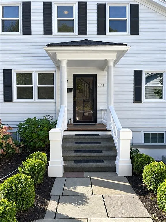 2 bed, 1.5 bath, 1174 sqft, $3,250 — Photo 4