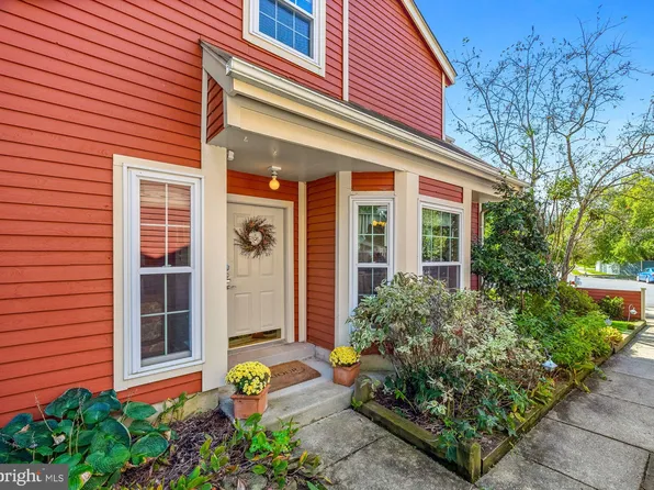 963 Windwhisper Ln, Annapolis, MD 21403