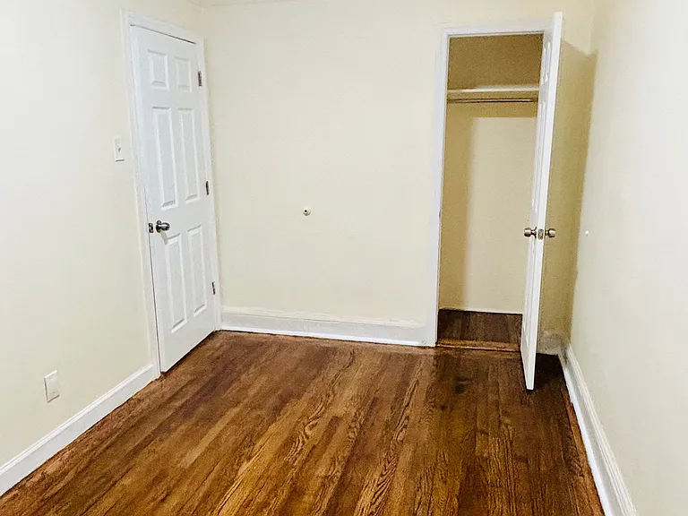 0 Randall Ave #2 — Photo 14