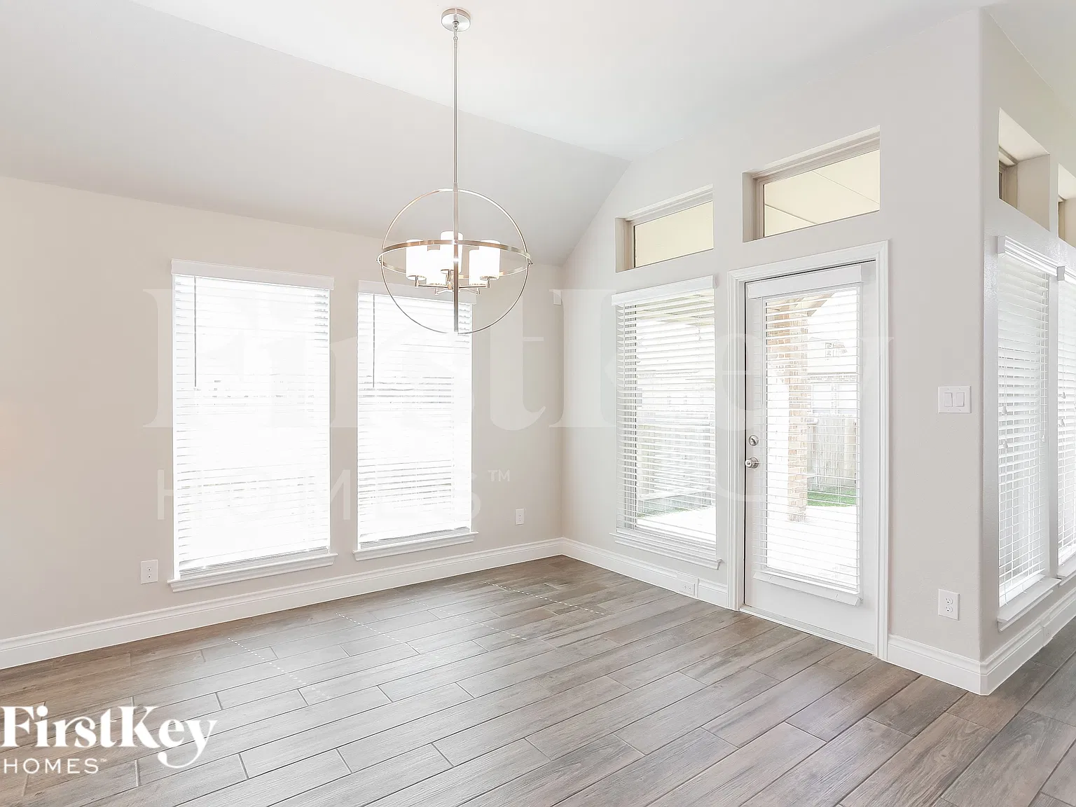 4 bed, 3.0 bath, 2661 sqft, $2,530 — Photo 4