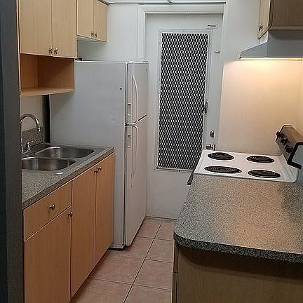3rd image of 1851 NE 168th St APT C5