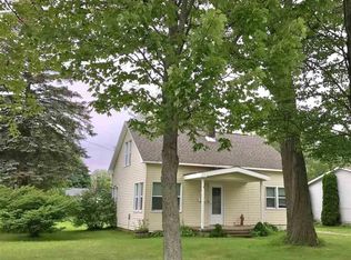515 Adams St, East Tawas, MI