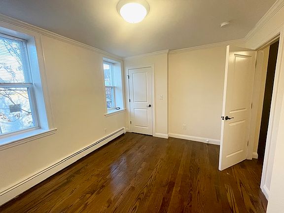 4th image of 286 Revere St APT 3R