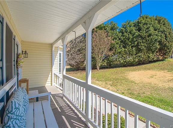 5th image of 3811 River Mill Dr