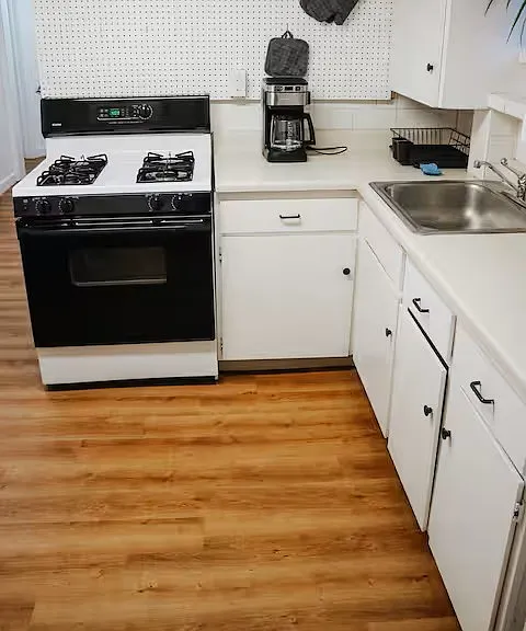 2337 E 12th Ave #3 — Photo 6