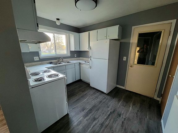 5th image of 2373 Edgewater Dr NE #A