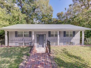 109 Colonial Dr, Vicksburg, MS 39180