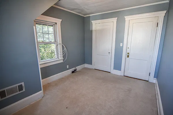 Sold by Coldwell Banker Advantage | media 7