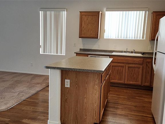 5th image of 4344 Laguna Garden Ave