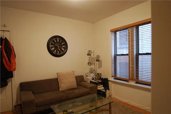 Rented by Buchbinder & Warren | media 22