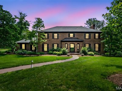 33 Dunleith Dr, Saint Louis, MO, 63124