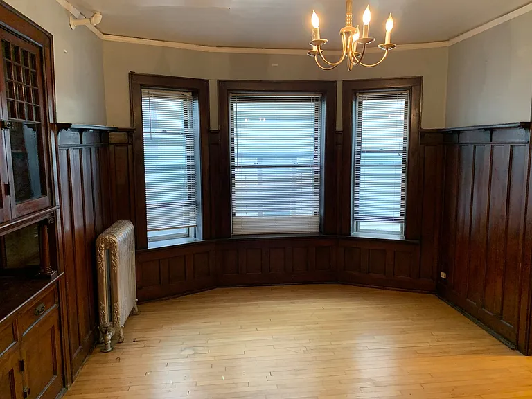 1838 N Oakland Ave — Photo 4