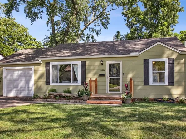 11716 W 69th Ter, Shawnee, KS 66203