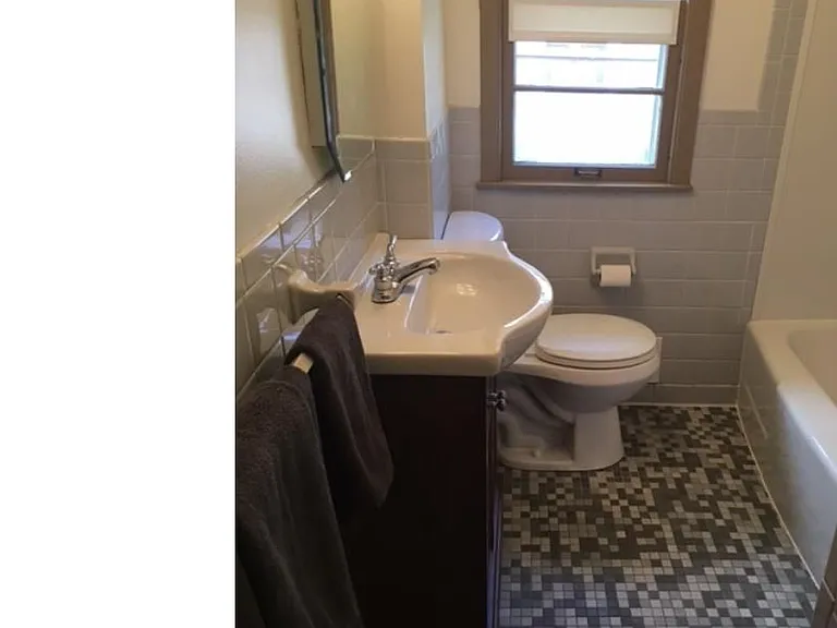 5509 Penn Ave S — Photo 12