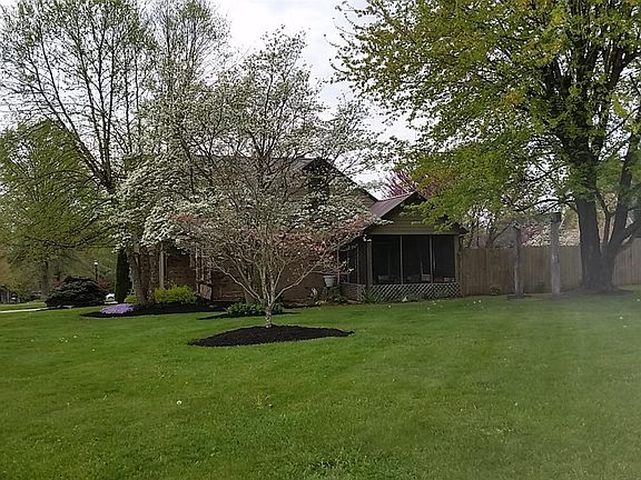 2nd image of 1308 Shadelawn Dr