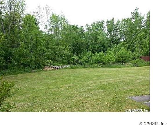 2nd image of 3240 Leeward Cir